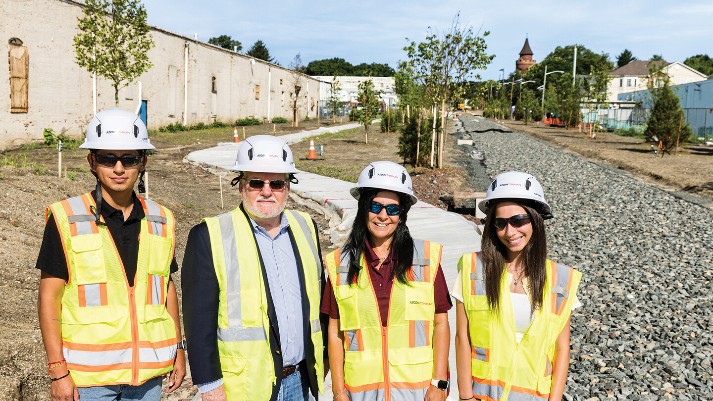 4 workers at a construction site
